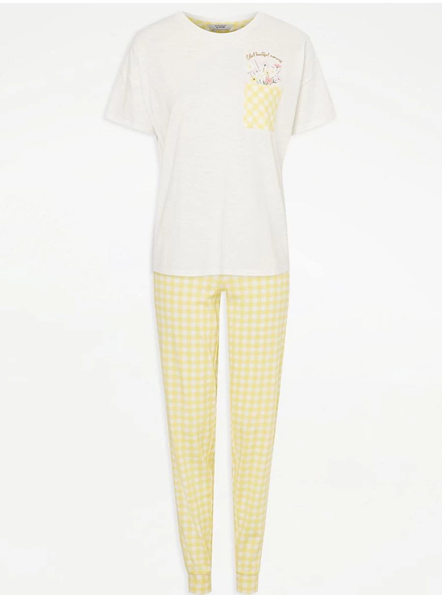 "George at Asda Yellow Gingham Pyjamas – Comfortable Lingerie for Beautiful Memories"