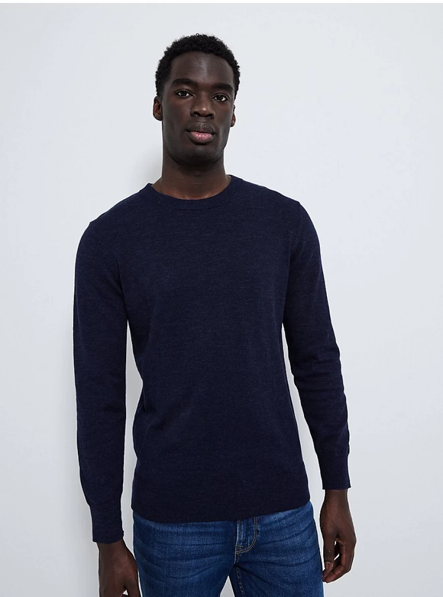 George at Asda Boys Navy Fine Knit Crew Neck Jumper – Comfortable & Stylish Pullover for Kids