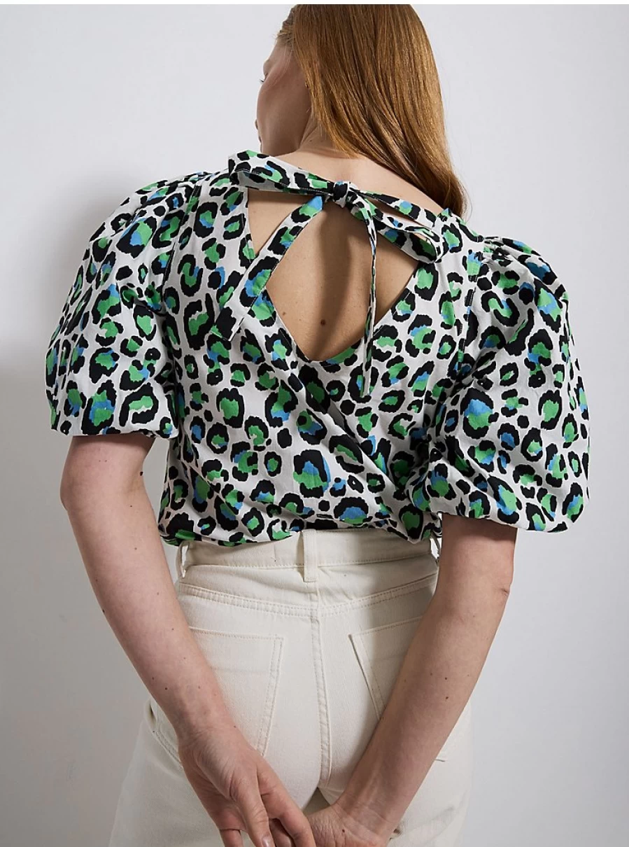 "George at Asda Women's White Leopard Print Puff Sleeve Blouse Review"