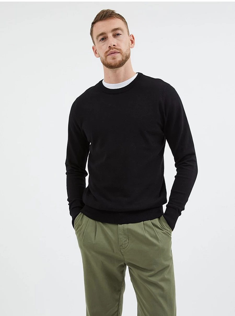 George at Asda Boys' Black Crew Neck Knitted Jumper - Soft Comfortable Pullover Sweater for Kids