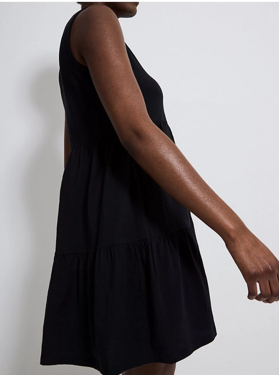 "George at Asda Women's Black Sleeveless Tiered Mini Dress – Reviews & Style Guide"
