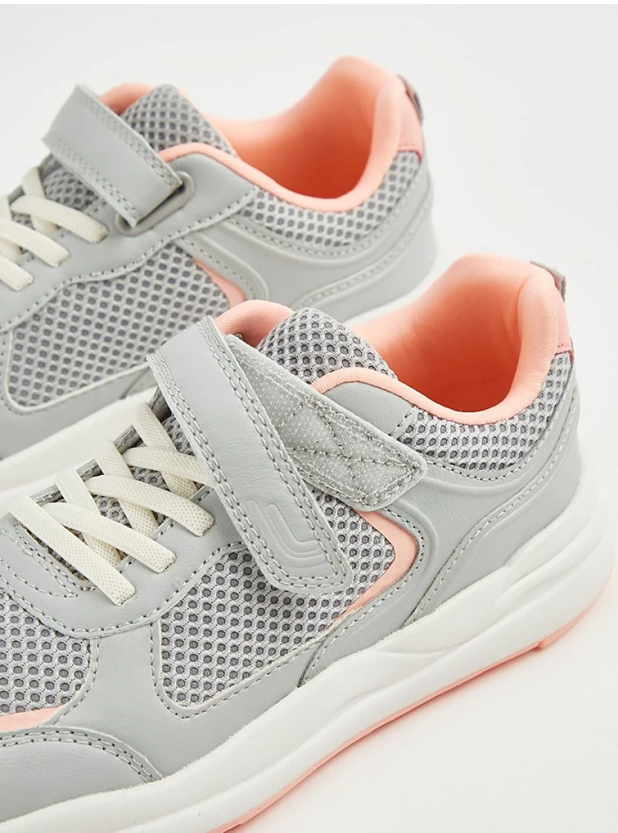 "George at Asda Grey Mesh Single Strap Kids Trainers – Comfortable & Lightweight Sneakers Review"