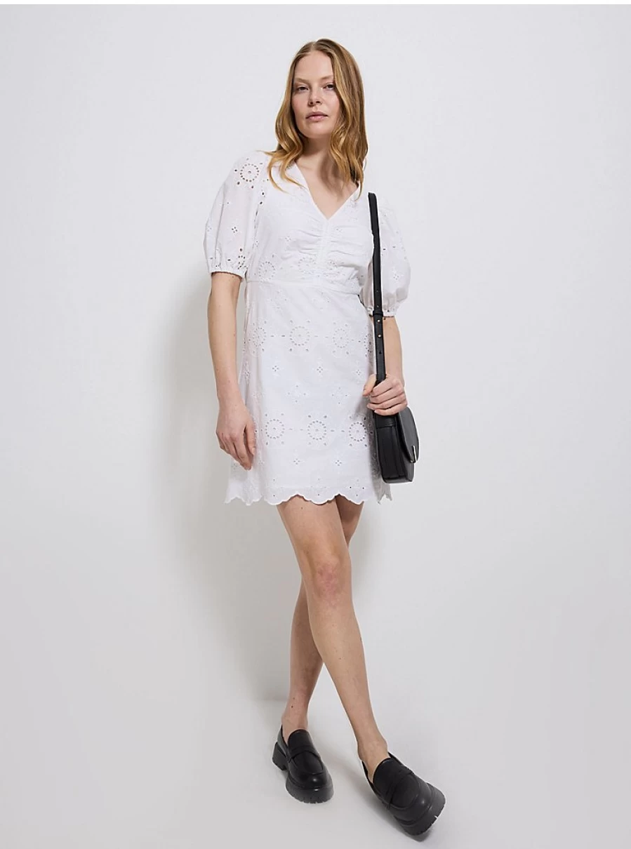 "George at Asda Women's White Embroidered Ruched Mini Dress – Stylish & Comfortable Fit"