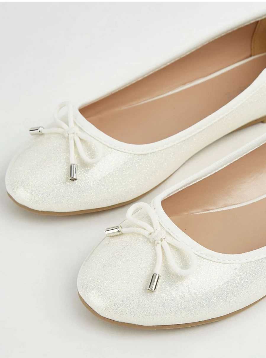 "George at Asda Kids White Glitter Bow Ballet Shoes – Reviews & Features"
